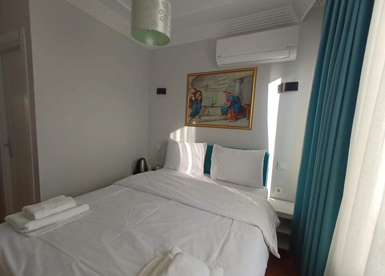 Buyukada Cinar Hotel (Adults Only) Adalar Ngoại thất bức ảnh