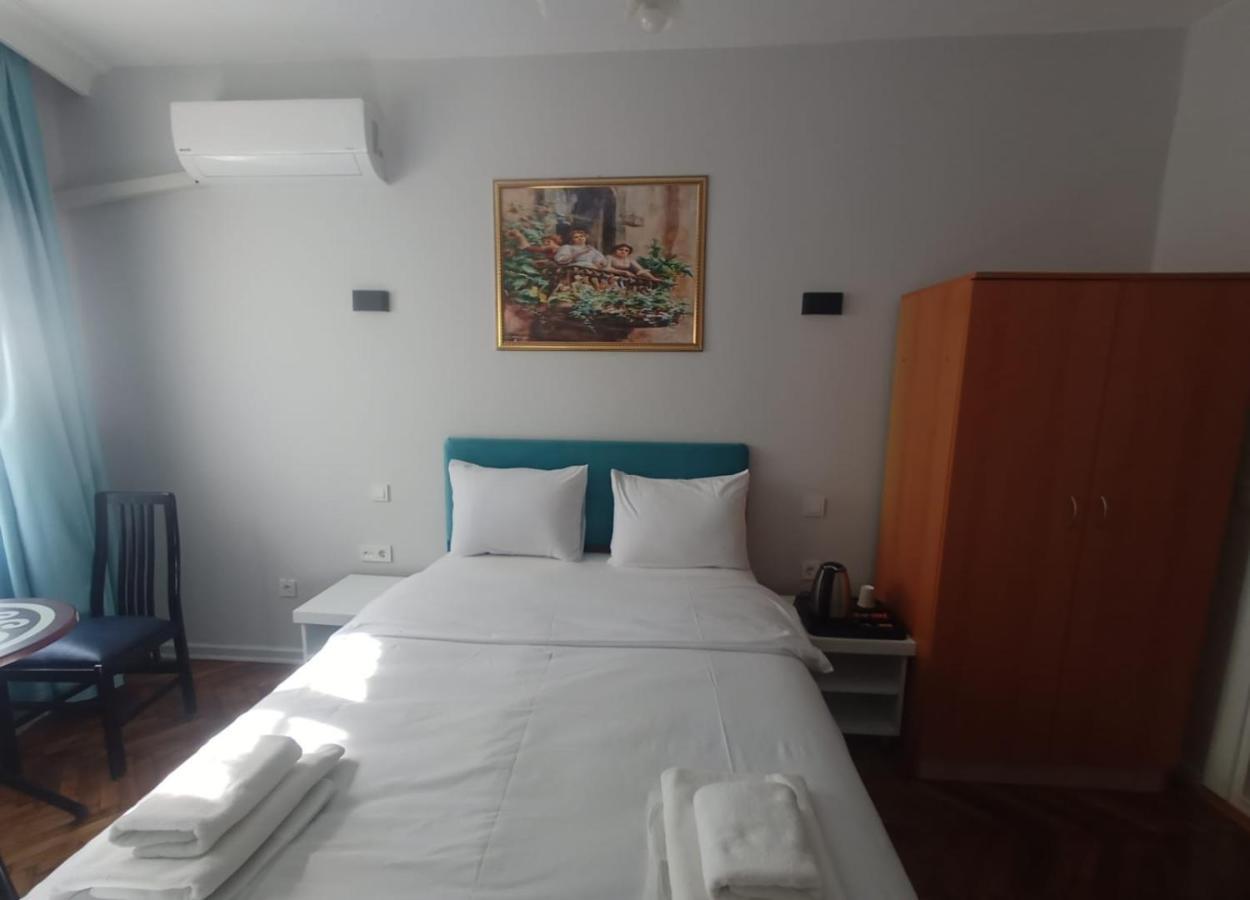 Buyukada Cinar Hotel (Adults Only) Adalar Ngoại thất bức ảnh